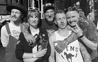 The Unfortunate Ones do Christmas at Project 83