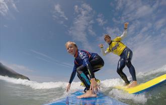 Kingsurf Surf School
