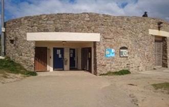 Little Fistral/Towan Headland Public Toilets