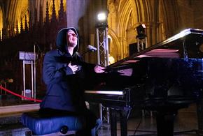 Rys, the Nightchurch Pianist at The Bowgie