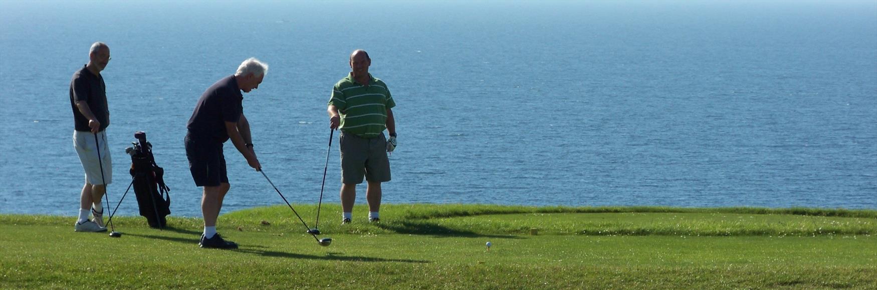 Golf Courses Overlooking the Sea