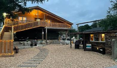 Greenvale Cabins, Meadows