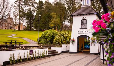 Front exterior of Cultra Inn