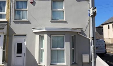 37 Enfield Street