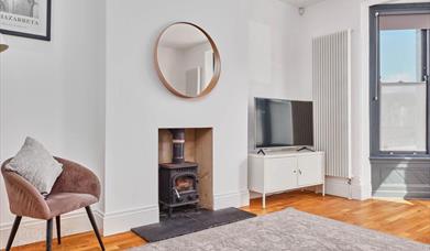 harbour hill apt