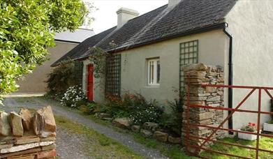Slievemoyle Cottages (Rose Cottage)