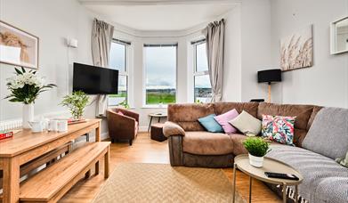 Portrush by the Sea - 2 Dunluce Green