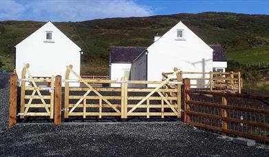 Happy Vale - Meelbeg Cottage, Bryansford, Newcastle