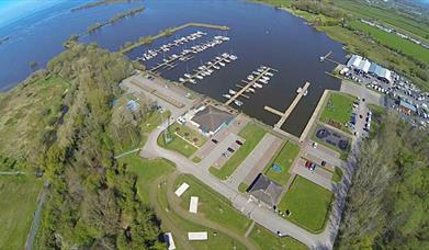 Kinnego Marina Caravan Park