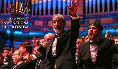 A snapshot from a performance with the Guildhall's organ visible in the background.