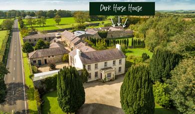 Limepark Self Catering - Dark Horse House