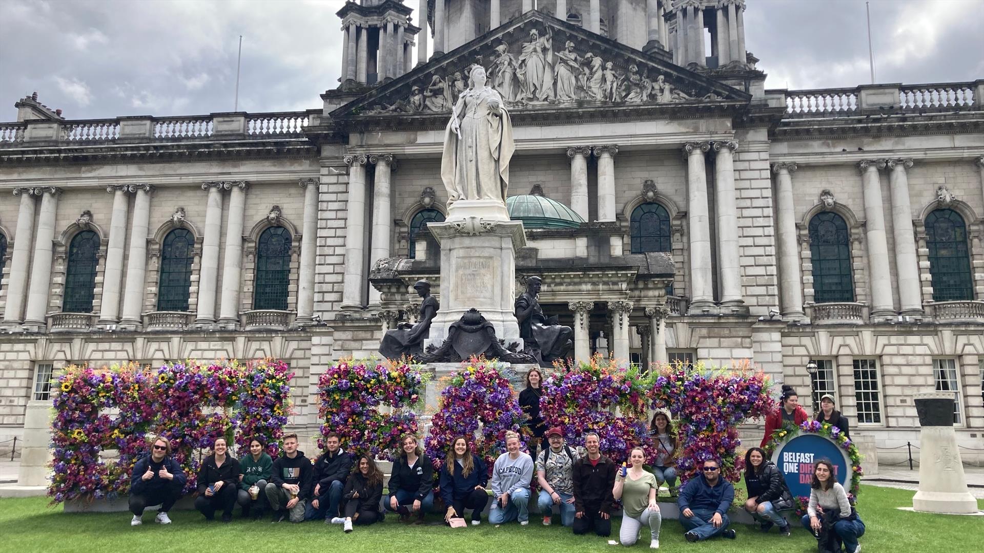 College Group Tour on Experience Belfast Walking Tours