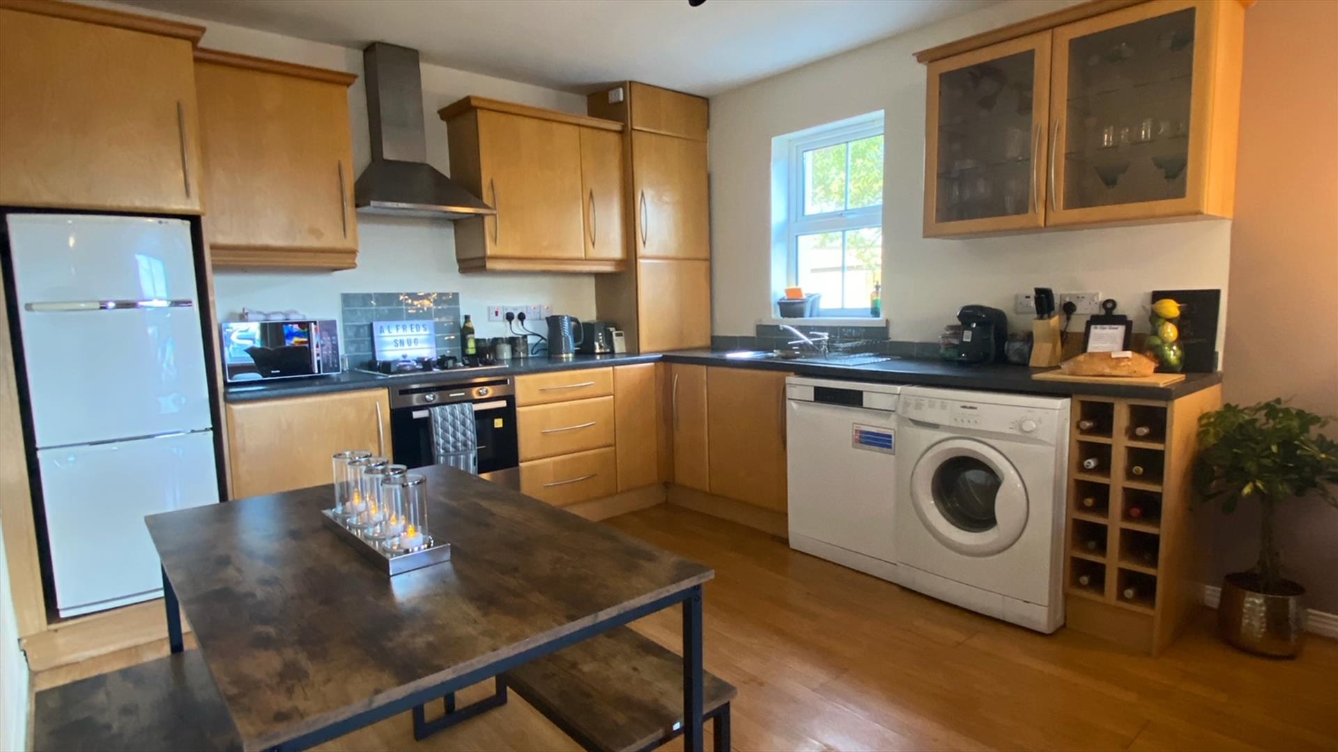 Kitchen dining area