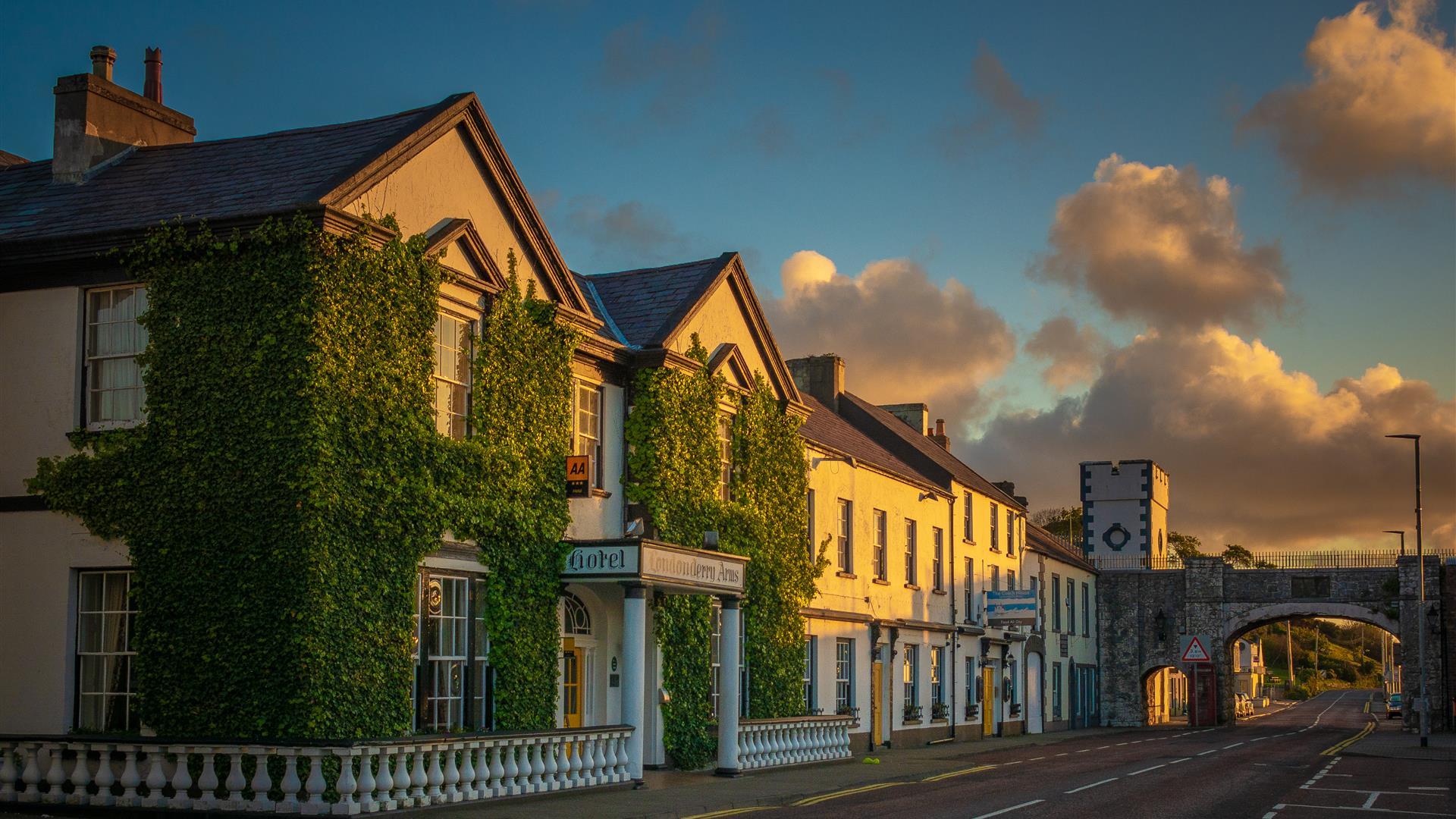 Londonderry Arms Hotel Carnlough Discover Northern Ireland
