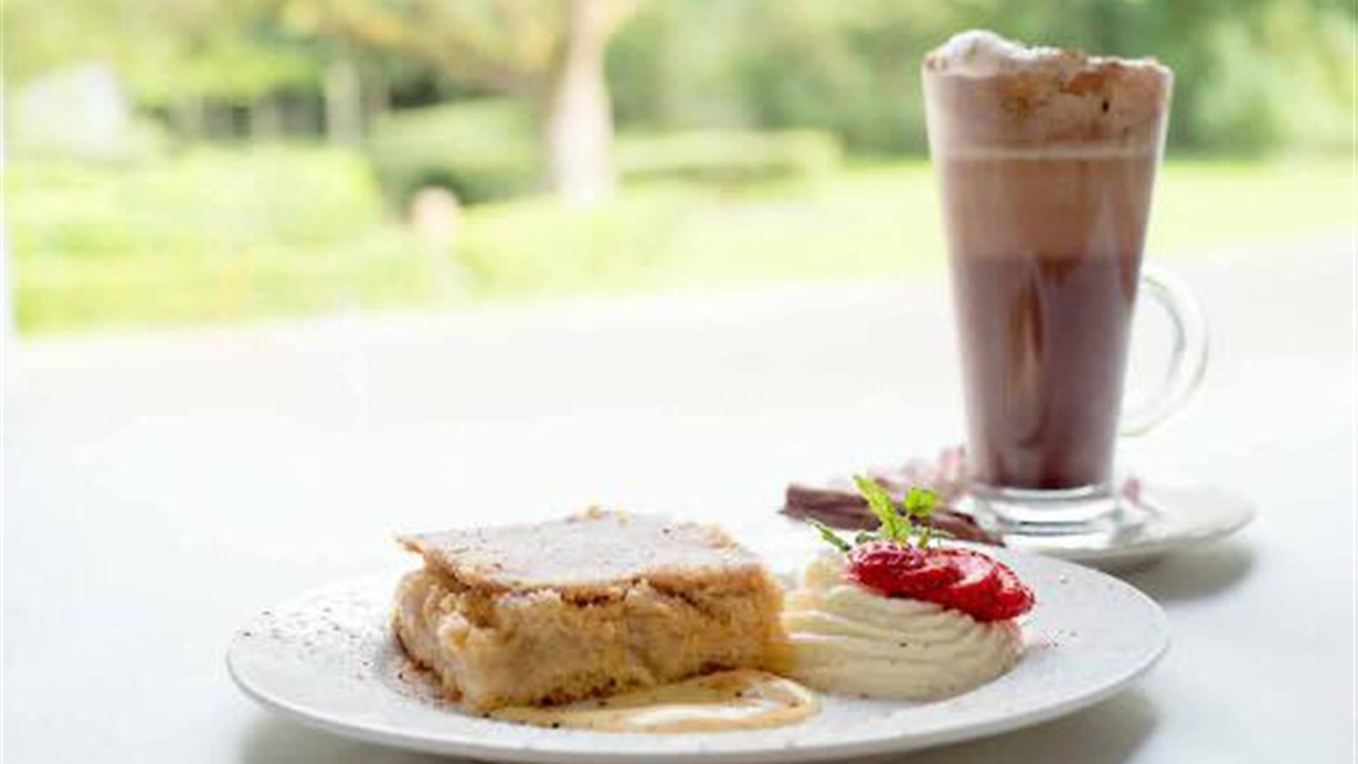 Cafe In The Park St Columb S Park House Derry Londonderry Discover Northern Ireland