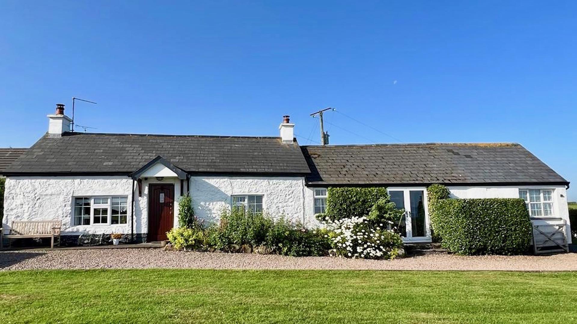 Tornaroan Cottage
