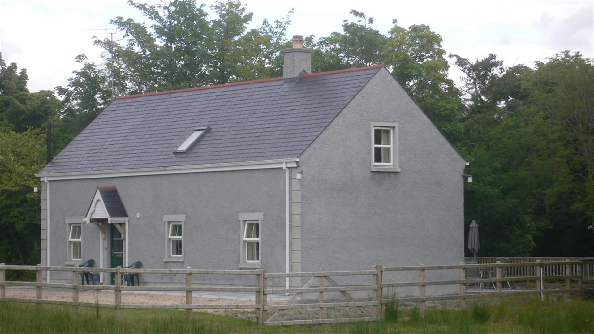 Devenish Villa Holiday Homes - Rusheen Cottage