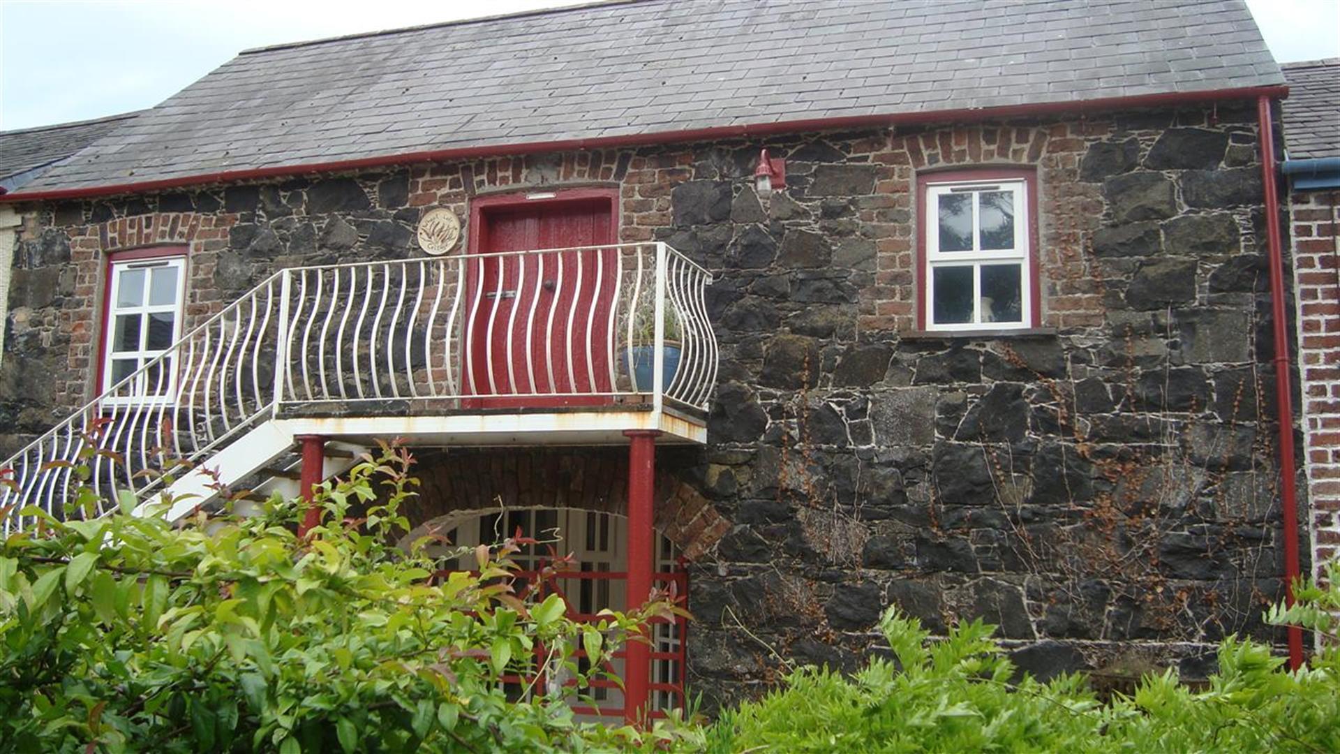 Ballydougan Pottery Courtyard Cottages - Wheat Loft Apartment