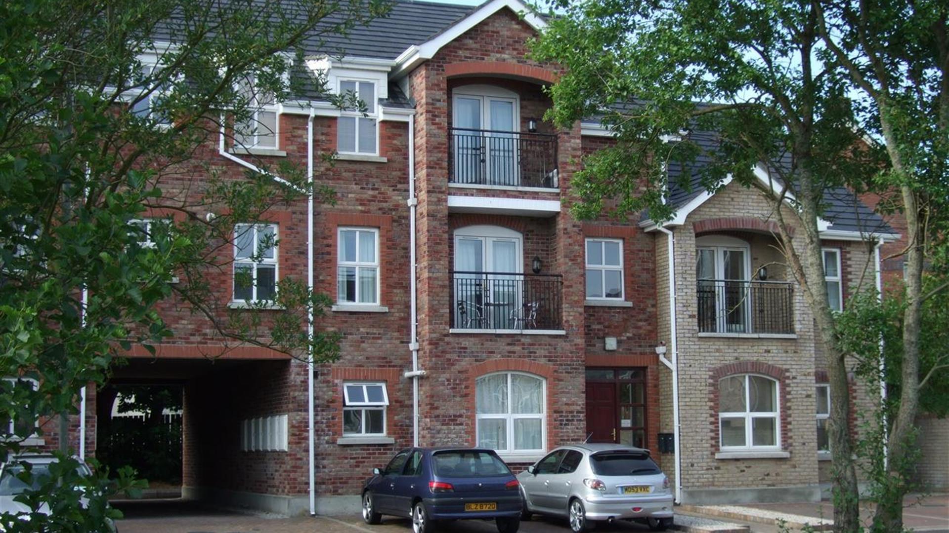Apartment 27 Millstone Park