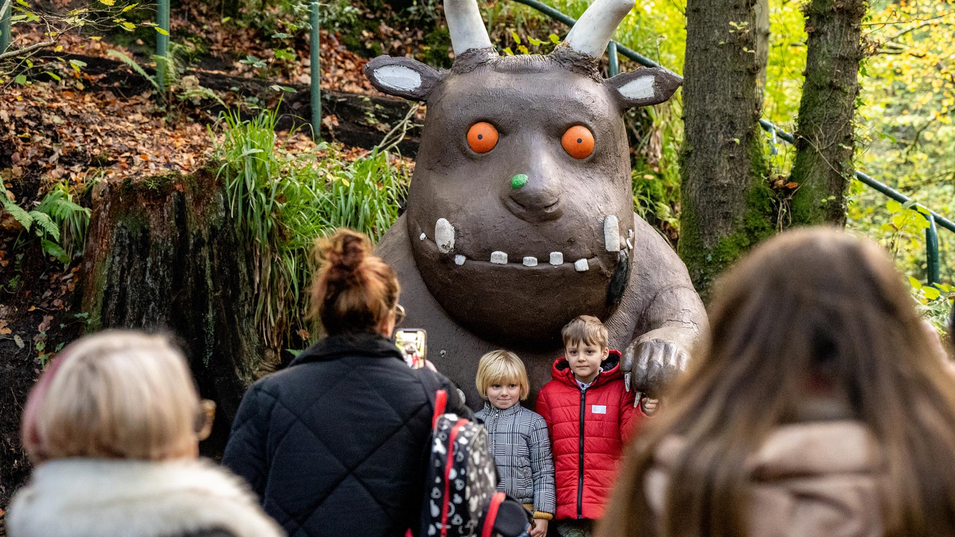 Gruffalo & Stickman Trail - Colin Glen, River Entrance