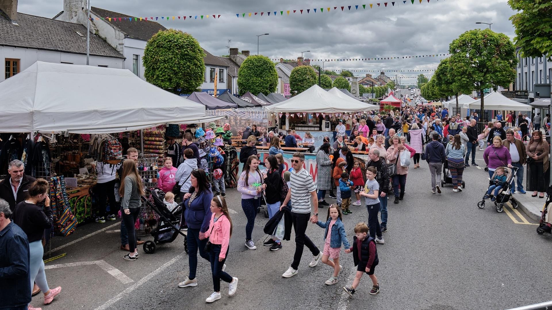 Image of a crowd at the Continental Market in Cookstown