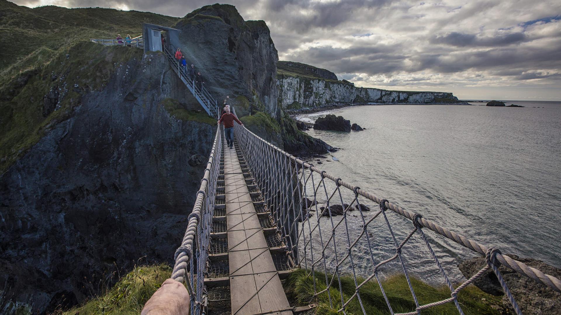 Carrick-a-Rede Rope Bridge - Causeway Coast Area Of Outstanding Natural  Beauty
