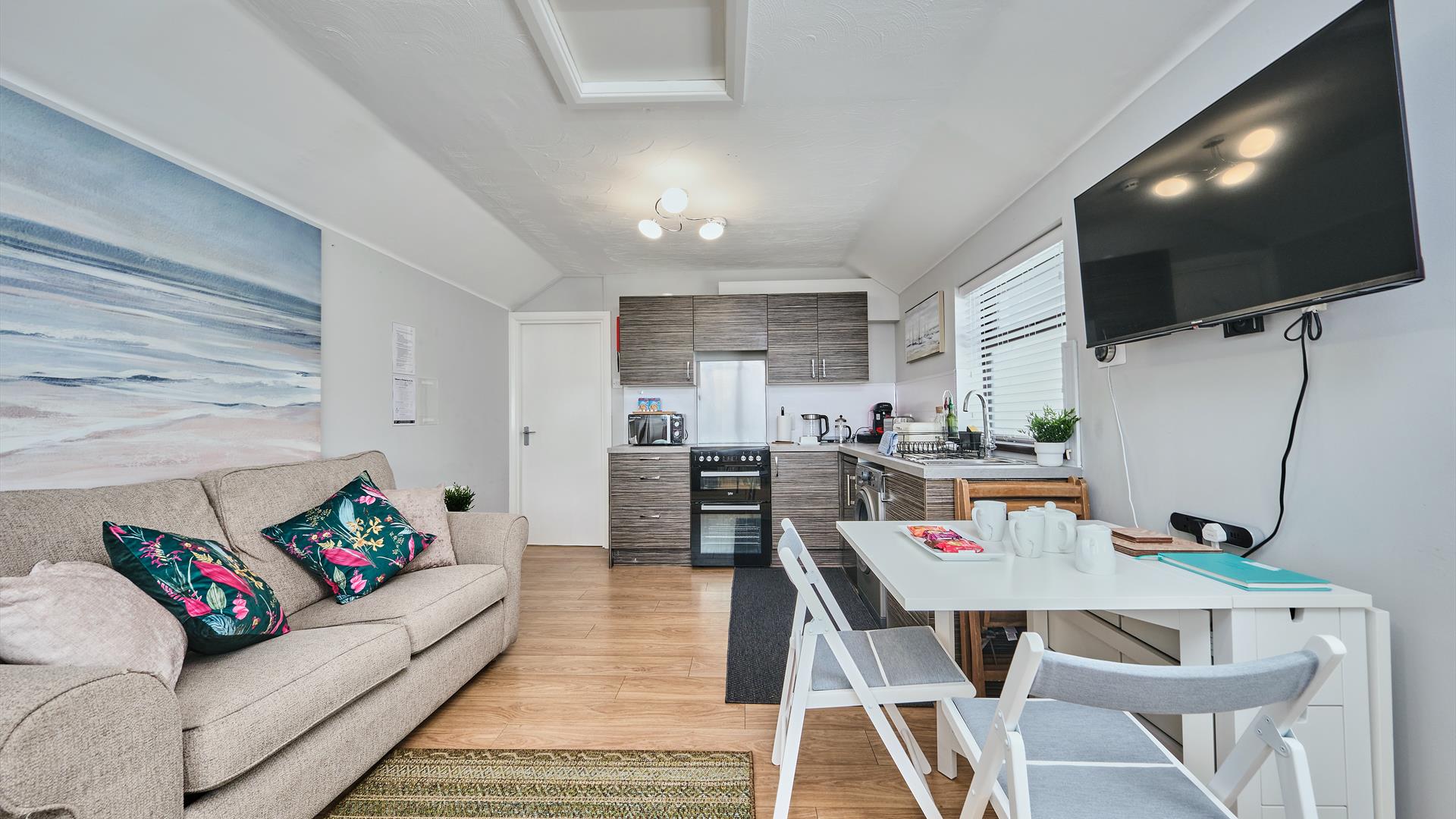 Portrush by the Sea – 4 Golf Terrace