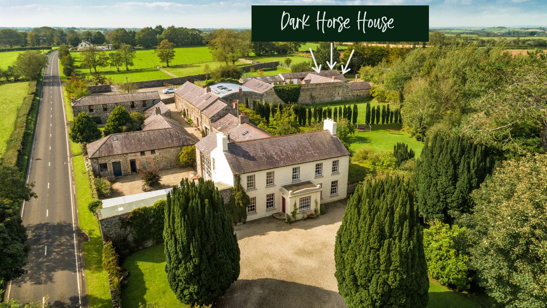 Limepark Self Catering - Dark Horse House