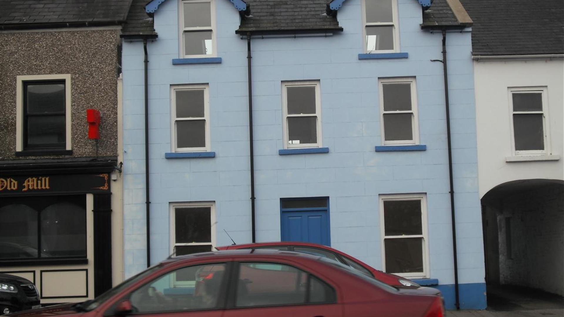 The Blue House Apartments