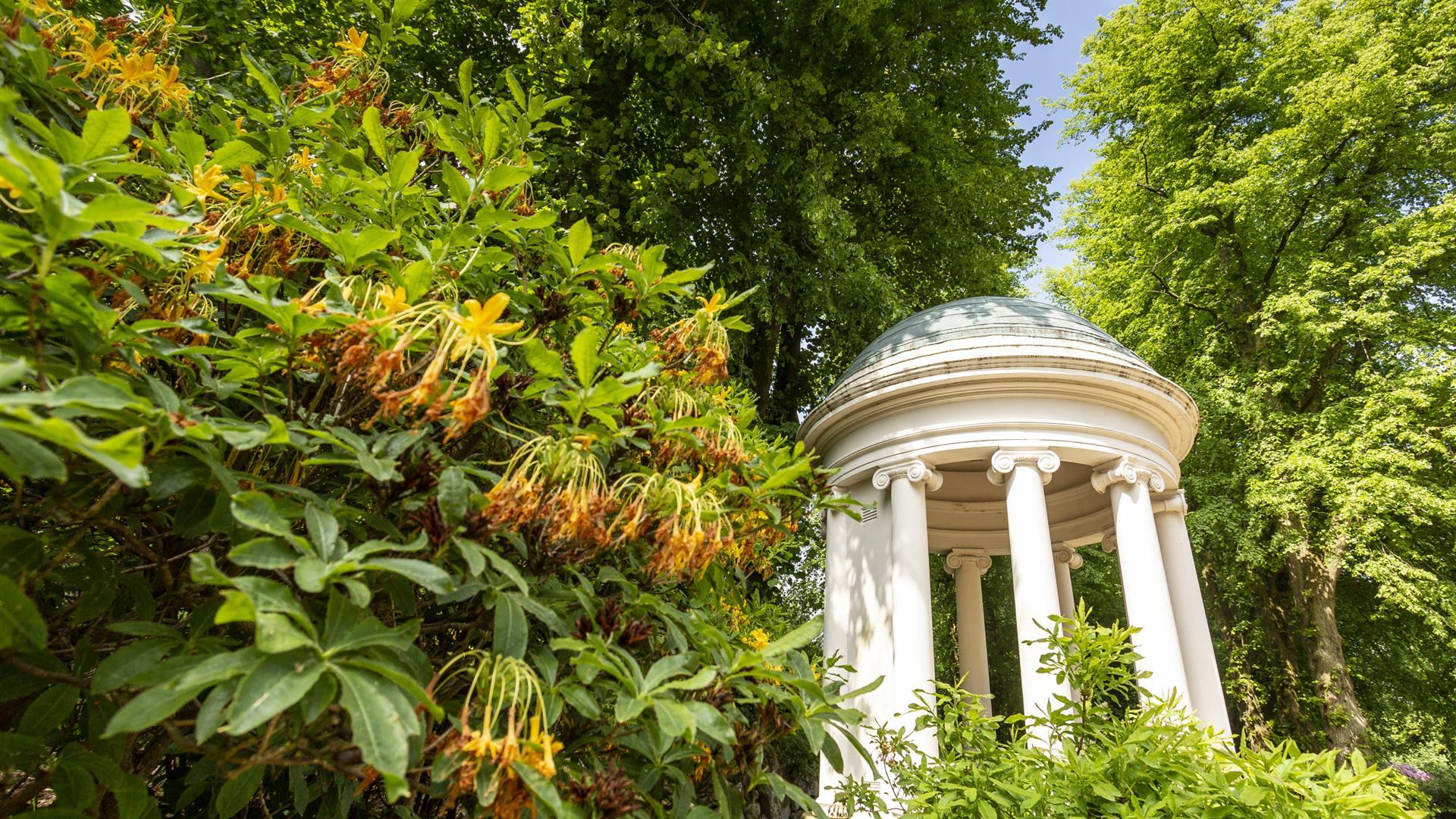 Image is of the Lady Alice Temple with surrounding foliage