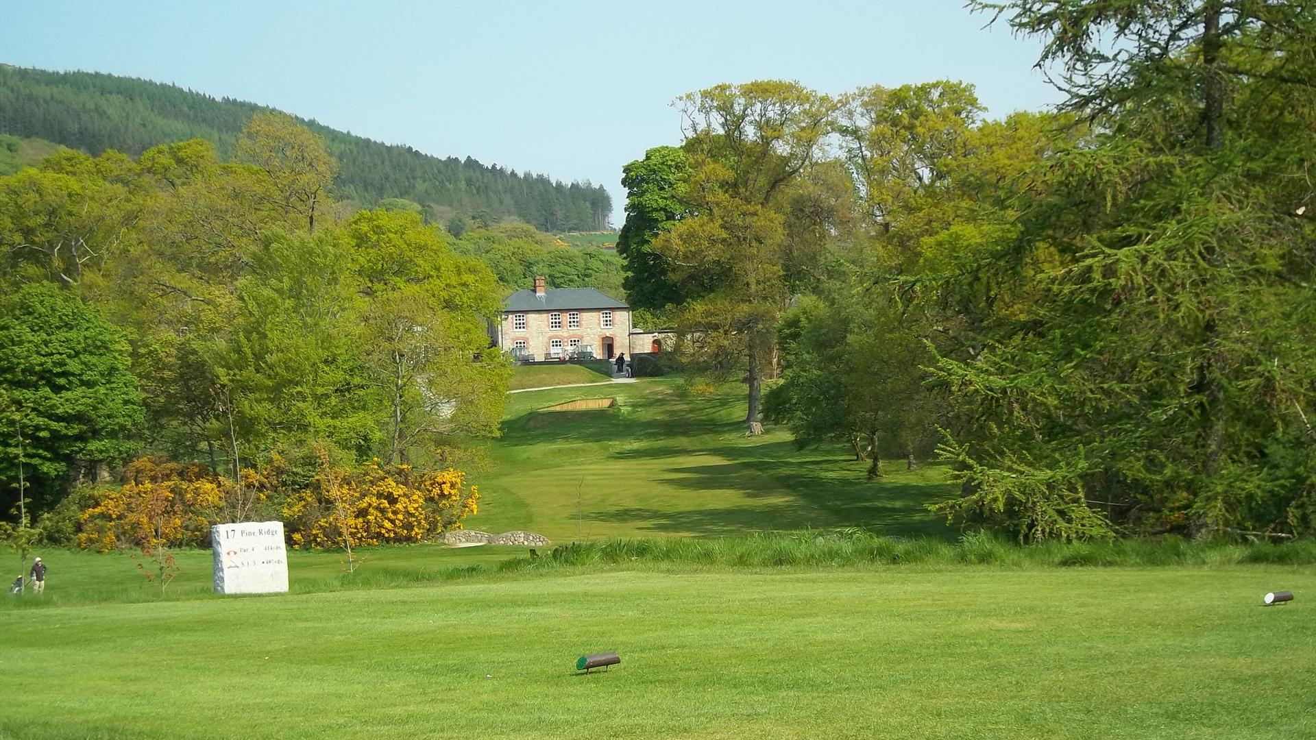 View of clubhouse from 17th tee box