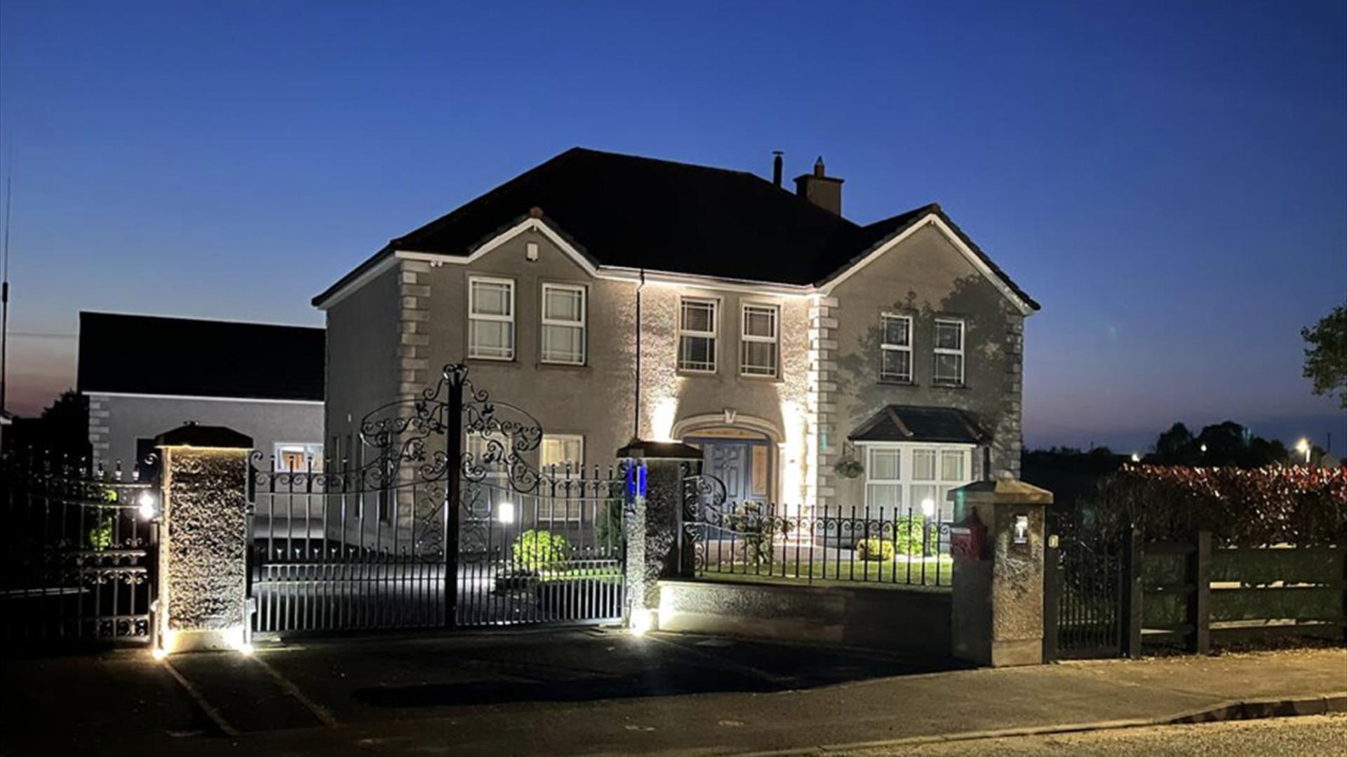 Carsdale House
