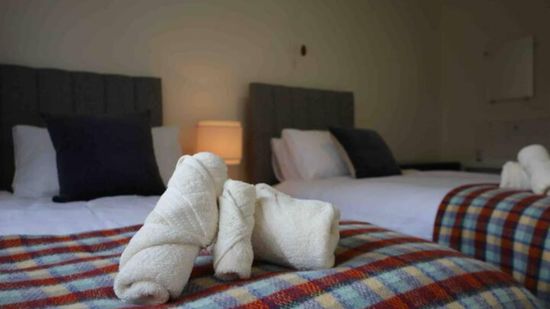 Twin bedroom
