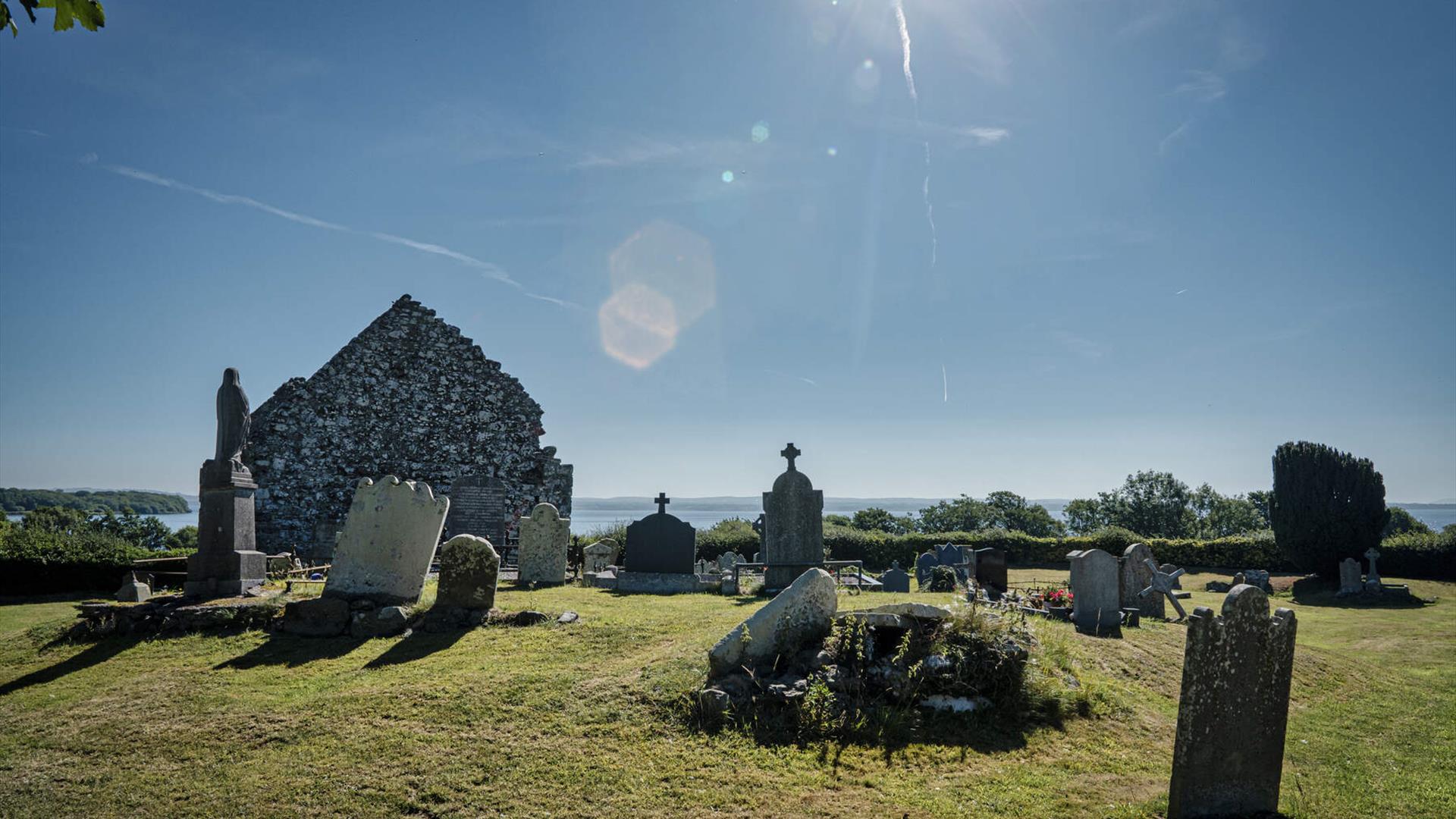 The Poetry and Prayers experience visits old monastic sites including round towers, ruins of ancient churches and graveyards