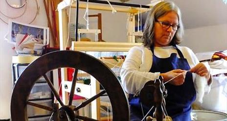 Fleece to Fibre – Spinning Demonstration EHOD 2024