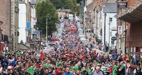 The Annual Foyle Cup Parade making its way to the city centre in 2022.