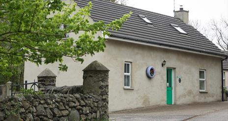 exterior of Kings Country Cottages - Marshalls