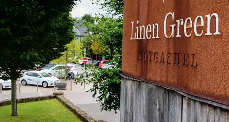 The Linen Green