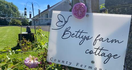 Betty's Farm Cottage