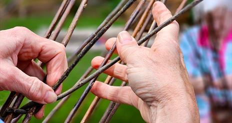 Weave Willow Flower Supports