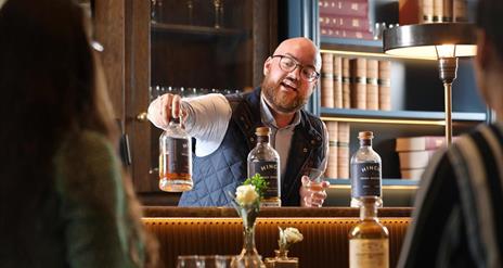 Hinch Distillery Tours