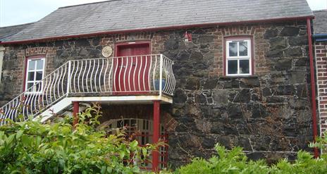 Ballydougan Pottery Courtyard Cottages - Wheat Loft Apartment