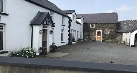 An image of a courtyard area at the accommodation