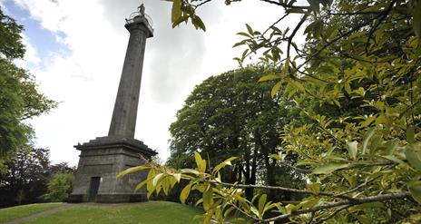 Forthill Park And Cole's Monument