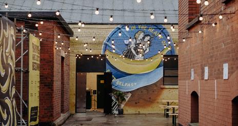 Banana Block Entrance and Exterior Mural