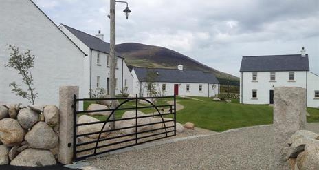 Kribben Cottages - Millstone Cottage