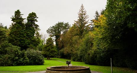 Sir Thomas and Lady Dixon Park