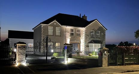 Carsdale House