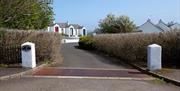 driveway to cottages