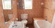 bathroom at No.6 - Strathroy Mews
